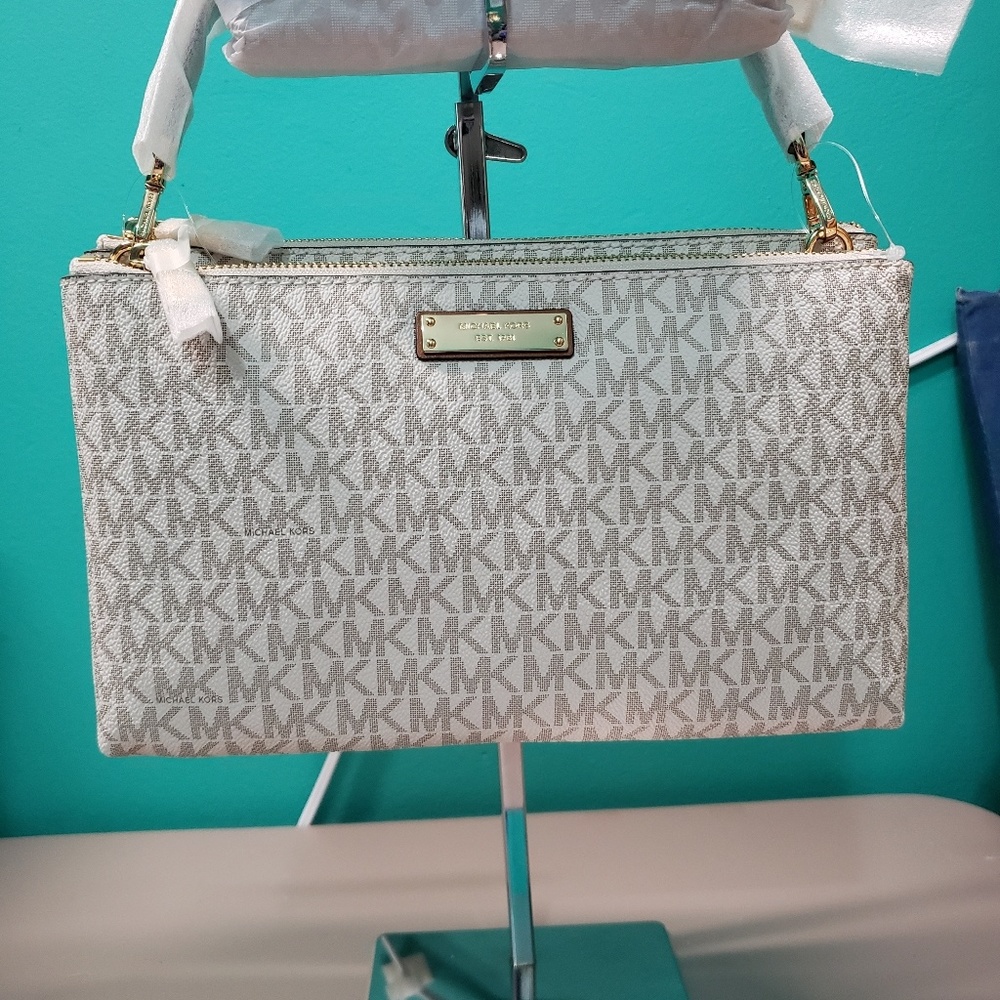 NWT authentic Michael Kors Vanilla Crossbody